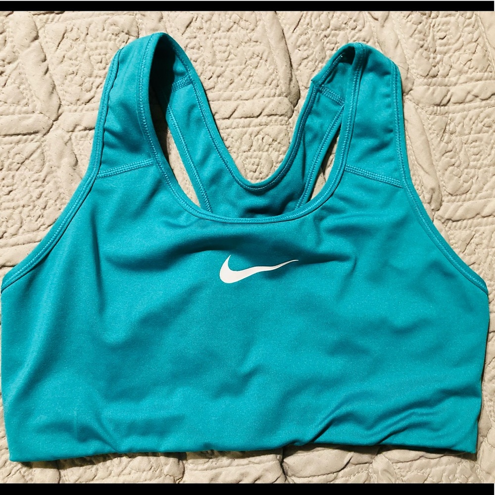 Nike Dri-fit sports bra